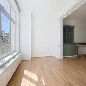 Cinquantenaire : Superbe duplex 2 chambres