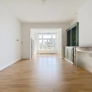 Cinquantenaire : Superbe duplex 2 chambres