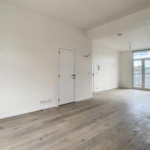 Boondael : Superbe appartement remis à neuf + terrasse