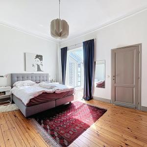 Cinquantenaire : Magnifique maison de maître 4 chambres