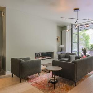 Cambre : bel apt moderne 2 ch grand jardin ouest