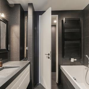 Cambre : bel apt moderne 2 ch grand jardin ouest