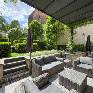Cambre : bel apt moderne 2 ch grand jardin ouest