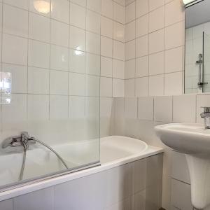 Square Marie Louise : Somptueux appartement 3 chambres