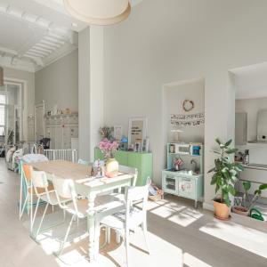 Châtelain:  Magnifique duplex rez-de-chaussée avec jardin