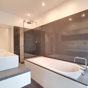 JB Meunier : Bel appartement de caractère de 2 chambres