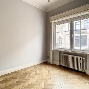 JB Meunier : Bel appartement de caractère de 2 chambres