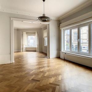 JB Meunier : Bel appartement de caractère de 2 chambres