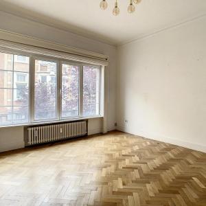 JB Meunier : Bel appartement de caractère de 2 chambres