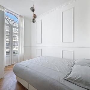 Louise/Etangs Ixelles : Superbe appartement 1 CH. meublé