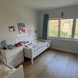 Uccle/Linkebeek : Belle villa rénovée de 4 ch.+ bureau 