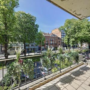 Churchill : Somptueux appartement remis à neuf + terrasses