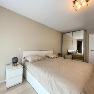 King Charles/Charleroi : Bel appartement 1 ch meublé 