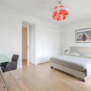 Churchill : Superbe appartement rénové 3 chambres +terrasses