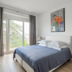 Churchill : Superbe appartement rénové 3 chambres +terrasses