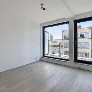 King Charles : Bel appartement + balcon + parking