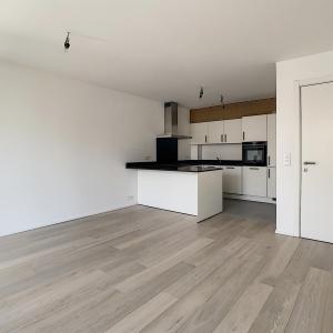 King Charles : Bel appartement + balcon + parking