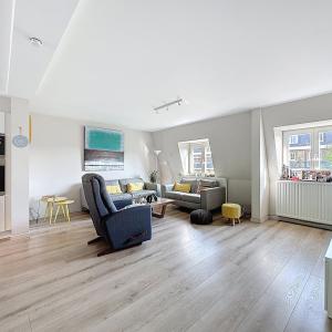 Héros/Brugmann : Superbe duplex penthouse + terrasse