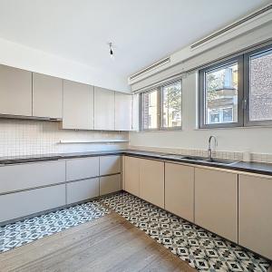 Ixelles/Watermael : Magnifique RDC avec jardin orienté SO