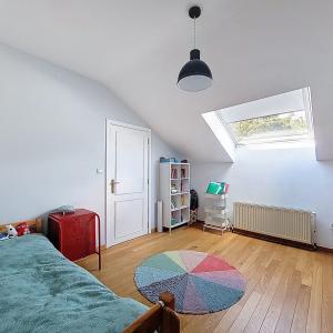 Lycée Français/Parc du Wolvendael : Jolie maison 4 chambres.