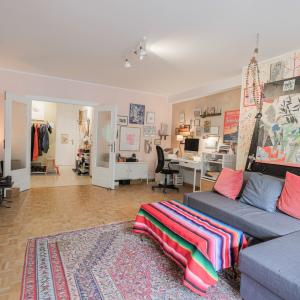 Altitude Cent:  Bel immeuble de rapport 5 unités + garage 