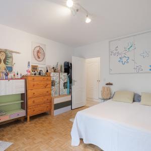 Altitude Cent:  Bel immeuble de rapport 5 unités + garage 