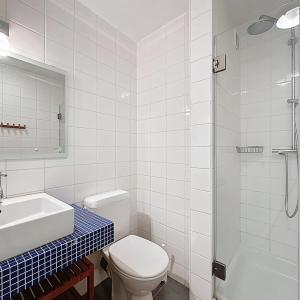 Lycée Français : Superbe duplex penthouse + terrasse + pkg