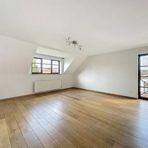 Lycée Français : Superbe duplex penthouse + terrasse + pkg