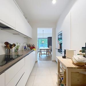 Quartier Européen : Bel appartement 2 chambres avec terrasse