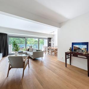 Quartier Européen : Bel appartement 2 chambres avec terrasse