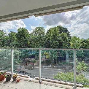 Quartier Européen : Bel appartement 2 chambres avec terrasse