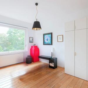 Cavell/ Churchill : Bel appartement 3 chambres + terrasse 