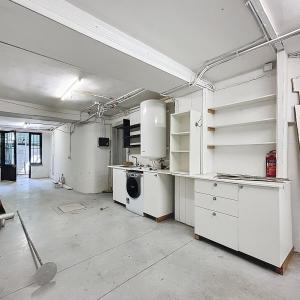 Waterloo/Lepoutre : Joli commerce avec jardin