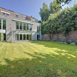 Cavell/Errera : Belle maison de 7 chambres + jardin