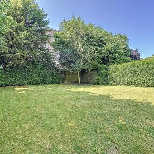 Cavell/Errera : Belle maison de 7 chambres + jardin