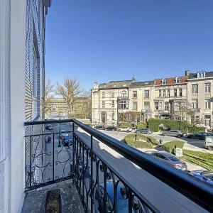 Etangs d'Ixelles : Magnifique appartement 2 chambres +balcon
