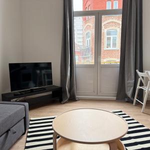 Quartier Européen: Bel appartement 1 chambre meublé + balcon