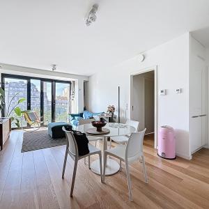 Boulevard de Waterloo : Magnifique appartement meublé 