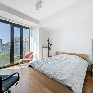 Boulevard de Waterloo : Magnifique appartement meublé 