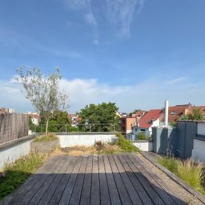 Lepoutre : Penthouse duplex 2 chambres, bureau + terrasses