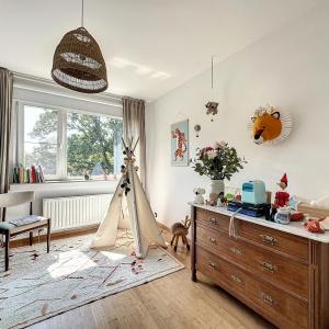 Dieweg : Superbe villa avec un grand jardin et garage