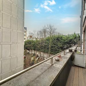Petit Sablon/Poelaert : Superbe appartement + terrasse