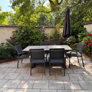 Molière, maison de caractère avec terrasse et garage