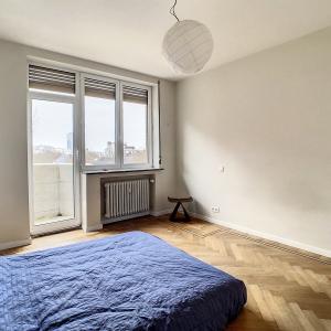 Cambre/ Etoile: Magnifique appartement 2 chambres + bureau 