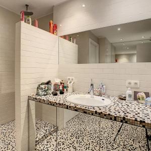 Cambre/ Etoile: Magnifique appartement 2 chambres + bureau 
