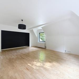 Hulpe/BDC : Magnifique villa 5 chambres terrain de 35 ares