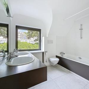 Hulpe/BDC : Magnifique villa 5 chambres terrain de 35 ares