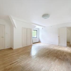 Hulpe/BDC : Magnifique villa 5 chambres terrain de 35 ares