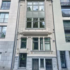 Quartier Européen : Magnifique appartement 2 chambres + bur