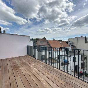 Américaine : Beau quadruplex remis à neuf + terrasses
